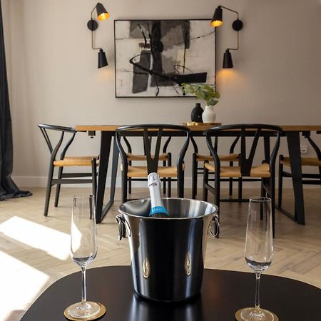 Charming 3-Bed House With 1 Parking Space 캔터베리 외부 사진