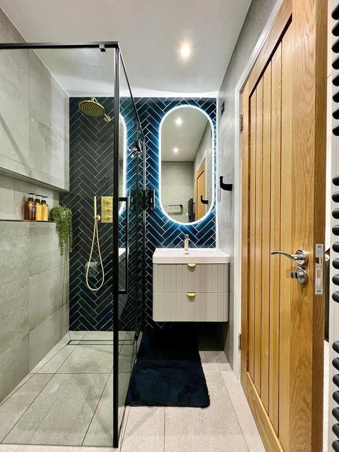 Charming 3-Bed House With 1 Parking Space 캔터베리 외부 사진