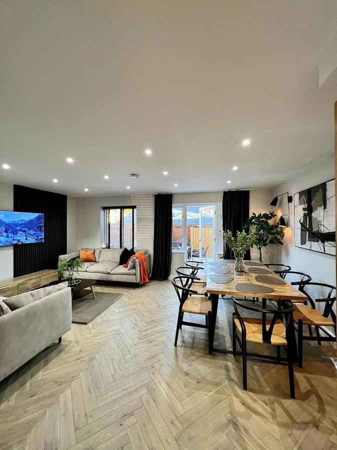 Charming 3-Bed House With 1 Parking Space 캔터베리 외부 사진