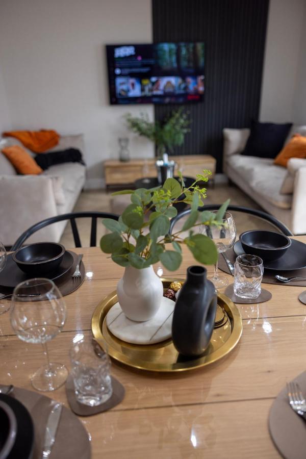 Charming 3-Bed House With 1 Parking Space 캔터베리 외부 사진